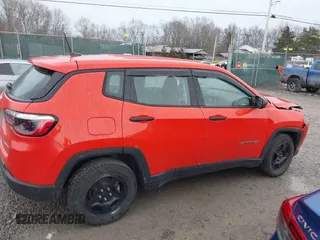 2020 Jeep Compass Sport с VIN 3C4NJCAB8LT252994, выставлен на аукционе IAAI как лот 41646102 с пробегом 71 869 миль миль и . История ставок и продаж доступна на DreamBid. Изображение 13.