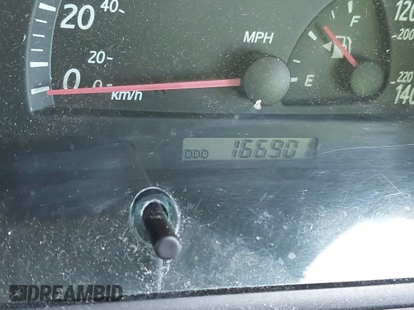 2003 Toyota Camry LE with VIN 4T1BE32KX3U123873, listed as a IAAI auction lot 42085492 with 166,901 mi miles and . Bid and sale history available at DreamBid. Image 15.