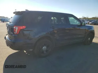 2017 Ford Police Interceptor Utility z VIN 1FM5K8ATXHGD67316, wystawiony jako Copart lot #84960974 z przebiegiem 163 218 mil mil oraz Czysty tytuł • Clean title. Historia ofert i sprzedaży dostępna na DreamBid. Obrazek 3.