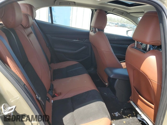 2024 Mazda 3 Carbon Edition with VIN 3MZBPBXYXRM403017, listed as a Copart auction lot 51104355 with 15,167 mi miles and Clean title. Bid and sale history available at DreamBid. Image 10.