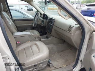 2005 Ford Explorer Limited with VIN 1FMDU75W75ZA09868, listed as a IAAI auction lot 42304705 with 213,776 mi miles and . Bid and sale history available at DreamBid. Image 5.
