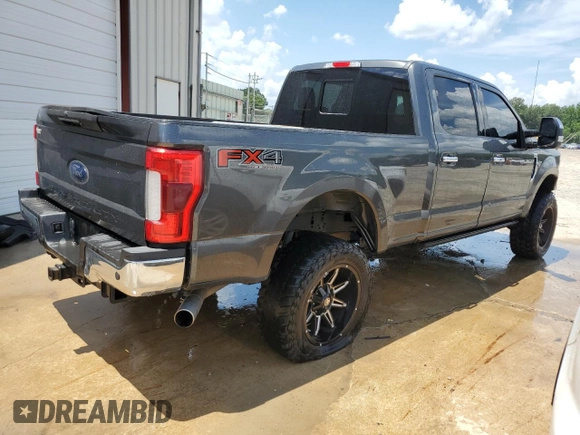 2019 Ford F-250 XL with VIN 1FT7W2B68KED50363, listed as a Copart auction lot 60173615 with 146,064 mi miles and Clean title. Bid and sale history available at DreamBid. Image 3.