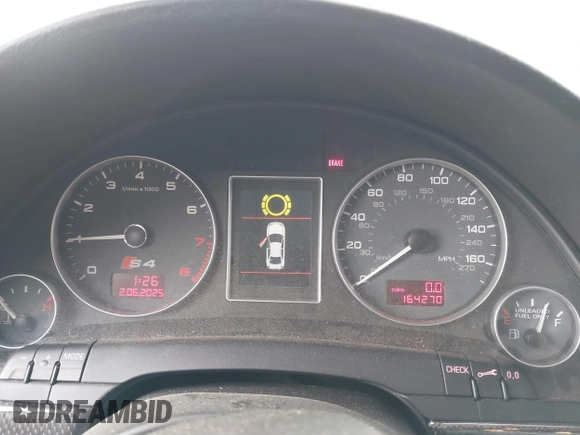 2007 Audi S4 z VIN WAUGL78E97A005844, wystawiony jako IAAI lot #41507274 z przebiegiem 164 270 mil mil oraz . Historia ofert i sprzedaży dostępna na DreamBid. Obrazek 7.