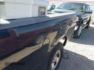 2000 Ford F-150 XL with VIN 1FTRF17W3YKA20460, listed as a IAAI auction lot 41643220 with 1 mi miles. Bid and sale history available at carsss.com. Image 6.