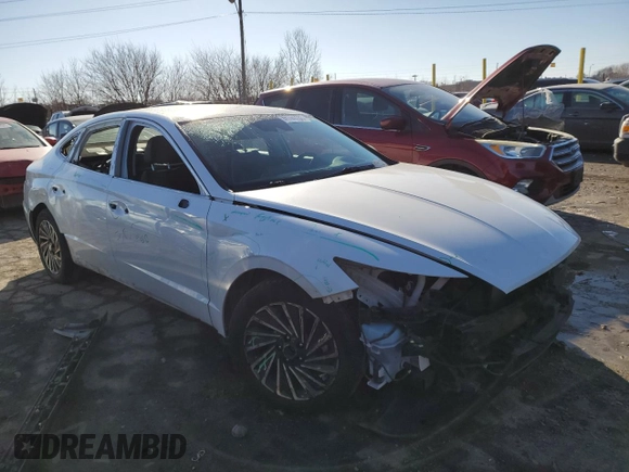 2021 Hyundai Sonata Hybrid Limited with VIN KMHL54JJ5MA024822, listed as a Copart auction lot 41741155 with 127,046 mi miles and Salvage Title. Bid and sale history available at carsss.com. Image 4.