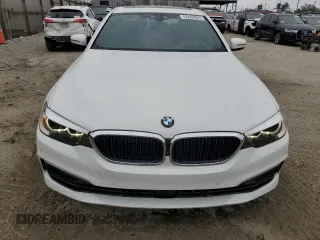 2018 BMW 5 Series 530e with VIN WBAJA9C51JG623288, listed as a Copart auction lot 52422925 with 137,612 mi miles and Clean title. Bid and sale history available at DreamBid. Image 5.