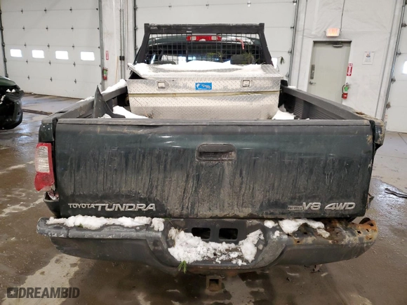 2006 Toyota Tundra SR5 with VIN 5TBBT44196S475090, listed as a Copart auction lot 88163555 with 0 mi miles and Salvage Title. Bid and sale history available at carsss.com. Image 6.