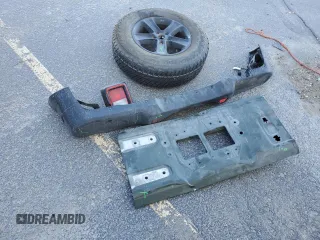 2021 Jeep Wrangler Unlimited Sahara Altitude z VIN 1C4HJXEN8MW736426, wystawiony jako Copart lot #50145245 z przebiegiem 30 938 mil mil oraz Szkoda całkowita • Salvage title. Historia ofert i sprzedaży dostępna na DreamBid. Obrazek 13.