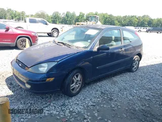 2003 Ford Focus ZX3 с VIN 3FAFP31303R111982, выставлен на аукционе IAAI как лот 42569659 с пробегом 231 346 миль миль и . История ставок и продаж доступна на DreamBid. Изображение 2.
