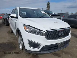 2017 Kia Sorento LX V6 with VIN 5XYPG4A55HG220798, listed as a IAAI auction lot 41502778 with 108,195 mi miles. Bid and sale history available at carsss.com. Image 1.