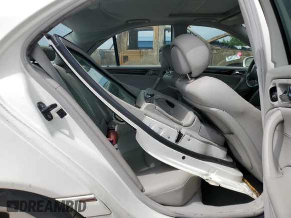 2006 Mercedes-Benz C 280 Luxury с VIN WDBRF92HX6F772541, выставлен на аукционе Copart как лот 56518315 с пробегом 167 241 миль миль и Чистый • Clean title. История ставок и продаж доступна на DreamBid. Изображение 10.