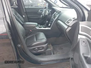 2014 Ford Explorer XLT z VIN 1FM5K8D82EGA68485, wystawiony jako IAAI lot #42198958 z przebiegiem 168 490 mil mil oraz . Historia ofert i sprzedaży dostępna na DreamBid. Obrazek 5.