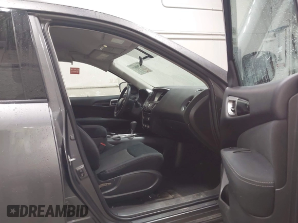 2017 Nissan Pathfinder SV with VIN 5N1DR2MM1HC668654, listed as a IAAI auction lot 42500600 with 71,434 mi miles and . Bid and sale history available at DreamBid. Image 5.