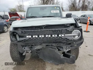 2022 Ford Bronco with VIN 1FMDE5CP1NLB68658, listed as a Copart auction lot 50777015 with 10,203 mi miles and Salvage Title. Bid and sale history available at DreamBid. Image 5.