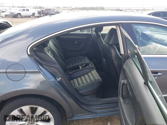 2009 Volkswagen CC Sport with VIN WVWML73C79E553395, listed as a IAAI auction lot 42078061 with 167,110 mi miles. Bid and sale history available at carsss.com. Image 8.