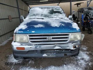1997 Toyota T100 SR5 with VIN JT4UN24DXV0042713, listed as a Copart auction lot 41850085 with 271,722 mi miles and Salvage Title. Bid and sale history available at DreamBid. Image 5.
