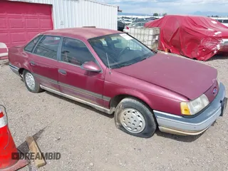 1989 Ford Taurus GL z VIN 1FABP52U9KA278657, wystawiony jako IAAI lot #42349469 z przebiegiem 10 782 mil mil oraz . Historia ofert i sprzedaży dostępna na DreamBid. Obrazek 1.