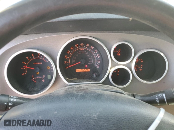 2013 Toyota Tundra z VIN 5TFEM5F14DX052283, wystawiony jako Copart lot #83600634 z przebiegiem 172 647 mil mil oraz Szkoda całkowita • Salvage title. Historia ofert i sprzedaży dostępna na DreamBid. Obrazek 9.