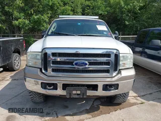 2005 Ford F-250 XL с VIN 1FTSW21P25EA13745, выставлен на аукционе IAAI как лот 42273521 с пробегом 259 024 миль миль и . История ставок и продаж доступна на DreamBid. Изображение 6.