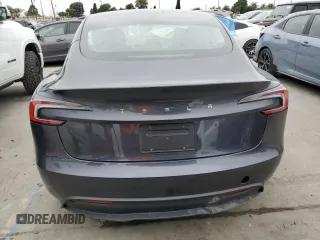 2024 Tesla Model 3 z VIN 5YJ3E1EA6RF773141, wystawiony jako Copart lot #61399385 z przebiegiem 9 245 mil mil oraz Szkoda całkowita • Salvage title. Historia ofert i sprzedaży dostępna na DreamBid. Obrazek 6.