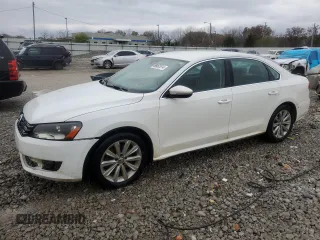 2012 Volkswagen Passat SE z VIN 1VWBP7A35CC004339, wystawiony jako Copart lot #80462614 z przebiegiem 182 748 mil mil oraz Nie do naprawy • Non repairable. Historia ofert i sprzedaży dostępna na DreamBid. Obrazek 1.