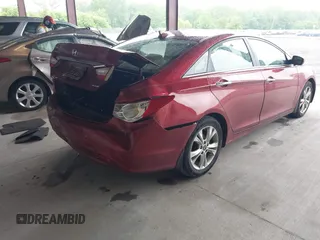 2011 Hyundai Sonata Limited z VIN 5NPEC4ACXBH305525, wystawiony jako IAAI lot #42243553 z przebiegiem 231 094 mil mil oraz . Historia ofert i sprzedaży dostępna na DreamBid. Obrazek 4.