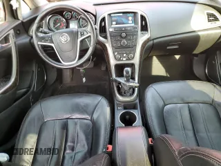 2013 Buick Verano Group с VIN 1G4PS5SK6D4102871, выставлен на аукционе Copart как лот 57713915 с пробегом 139 350 миль миль и Списание • Salvage title. История ставок и продаж доступна на DreamBid. Изображение 8.
