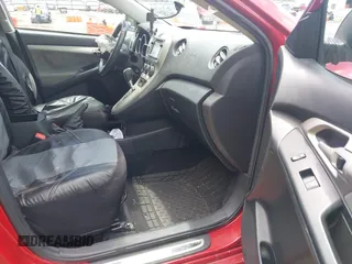 2013 Toyota Matrix S with VIN 2T1KE4EE1DC050004, listed as a IAAI auction lot 42452327 with 153,286 mi miles and . Bid and sale history available at DreamBid. Image 5.