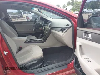 2016 Hyundai Sonata SE with VIN 5NPE24AFXGH424650, listed as a IAAI auction lot 42192639 with 126,632 mi miles and . Bid and sale history available at carsss.com. Image 5.