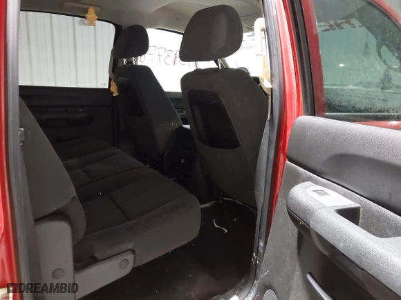 2007 Chevrolet Silverado 1500 LT w/1LT with VIN 3GCEK13M77G504944, listed as a IAAI auction lot 41593778 with 173,788 mi miles. Bid and sale history available at carsss.com. Image 8.