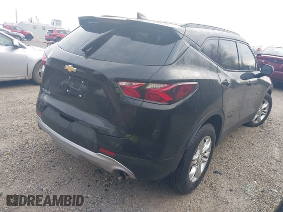 2020 Chevrolet Blazer LT with VIN 3GNKBCRS6LS699051, listed as a IAAI auction lot 41954003 with 43,238 mi miles and . Bid and sale history available at DreamBid. Image 4.