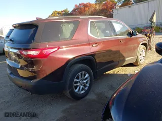 2019 Chevrolet Traverse LT Cloth with VIN 1GNEVGKW0KJ103392, listed as a IAAI auction lot 40702731 with 77,025 mi miles. Bid and sale history available at carsss.com. Image 4.