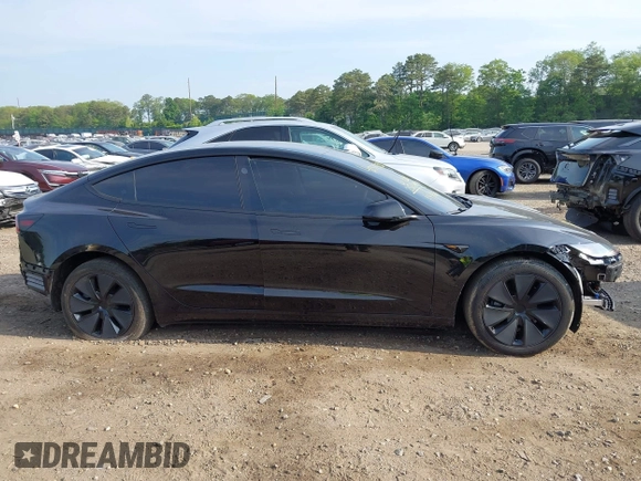2025 Tesla Model 3 Long Range с VIN 5YJ3E1EA4SF914780, выставлен на аукционе IAAI как лот 42375738 с пробегом 6 232 миль миль и . История ставок и продаж доступна на DreamBid. Изображение 13.