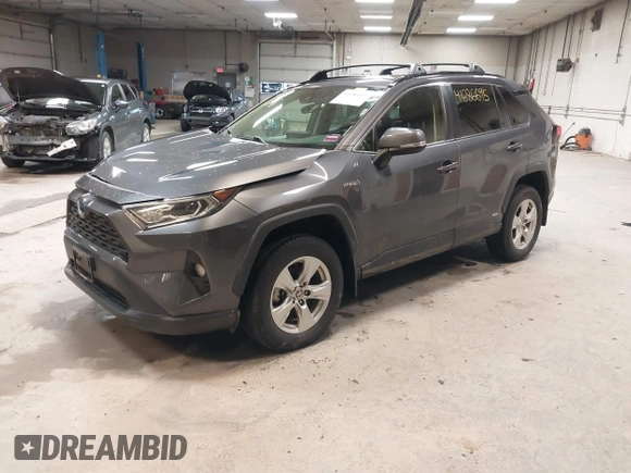 2021 Toyota RAV4 Hybrid XLE with VIN JTMRWRFV2MD125979, listed as a IAAI auction lot 41686695 with 79,737 mi miles. Bid and sale history available at carsss.com. Image 2.