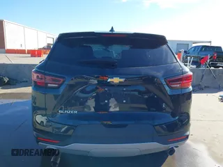2023 Chevrolet Blazer LT z VIN 3GNKBCR46PS217699, wystawiony jako IAAI lot #41813397 z przebiegiem 22 023 mil mil oraz . Historia ofert i sprzedaży dostępna na DreamBid. Obrazek 16.