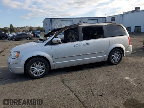 2008 Chrysler Town & Country Limited with VIN 2A8HR64X28R649084, listed as a Copart auction lot 43469745 with 0 mi miles and Non Repairable. Bid and sale history available at carsss.com. Image 1.