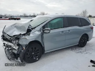 2025 Honda Odyssey Sport-L with VIN 5FNRL6H77SB500406, listed as a Copart auction lot 89166705 with Not Provided miles and Salvage Title. Bid and sale history available at carsss.com. Image 1.