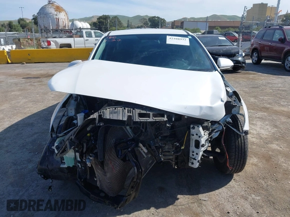 2019 Hyundai Accent SE with VIN 3KPC24A39KE038716, listed as a IAAI auction lot 42108932 with 98,835 mi miles. Bid and sale history available at carsss.com. Image 13.