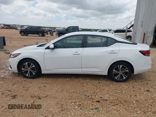 2021 Nissan Sentra SV z VIN 3N1AB8CV6MY295057, wystawiony jako IAAI lot #42193467 z przebiegiem 69 866 mil mil oraz . Historia ofert i sprzedaży dostępna na DreamBid. Obrazek 14.