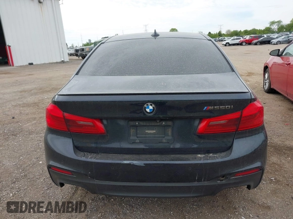 2018 BMW 5 Series M550i xDrive с VIN WBAJB9C53JB286746, выставлен на аукционе IAAI как лот 42303002 с пробегом 81 039 миль миль и . История ставок и продаж доступна на DreamBid. Изображение 17.