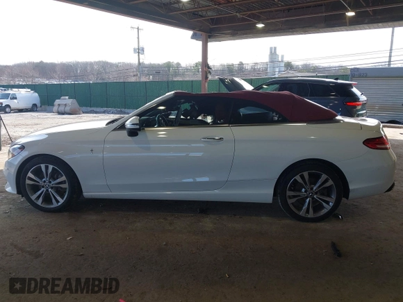 2022 Mercedes-Benz C 300 with VIN W1KWK8EB6NG112674, listed as a IAAI auction lot 41773696 with 26,242 mi miles and . Bid and sale history available at DreamBid. Image 15.