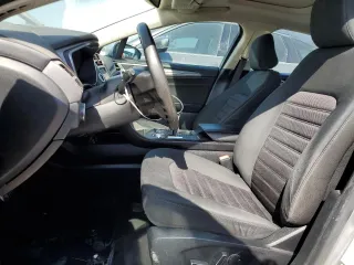 2020 Ford Fusion SE with VIN 3FA6P0HD1LR203485, listed as a Copart auction lot 52034815 with 105,442 mi miles and Clean title. Bid and sale history available at DreamBid. Image 7.