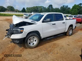 2023 Ram 1500 Tradesman z VIN 1C6RRFGGXPN615310, wystawiony jako Copart lot #52392495 z przebiegiem 24 902 mil mil oraz Szkoda całkowita • Salvage title. Historia ofert i sprzedaży dostępna na DreamBid. Obrazek 1.
