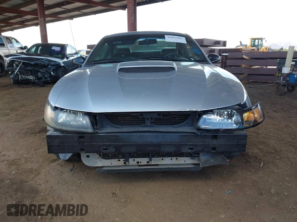 2001 Ford Mustang GT Deluxe z VIN 1FAFP42X11F210649, wystawiony jako IAAI lot #42052467 z przebiegiem 140 675 mil mil oraz . Historia ofert i sprzedaży dostępna na DreamBid. Obrazek 13.