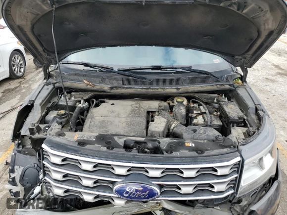 2017 Ford Explorer XLT с VIN 1FM5K8D87HGB91090, выставлен на аукционе Copart как лот 54681015 с пробегом 125 594 миль миль и Списание • Salvage title. История ставок и продаж доступна на DreamBid. Изображение 12.