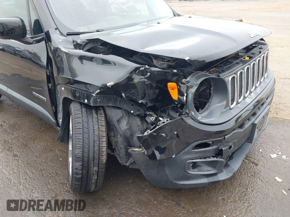 2017 Jeep Renegade Latitude with VIN ZACCJABB9HPE58804, listed as a IAAI auction lot 42100567 with 100,474 mi miles. Bid and sale history available at carsss.com. Image 6.