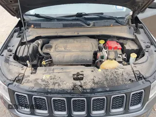 2019 Jeep Compass Trailhawk with VIN 3C4NJDDBXKT795294, listed as a IAAI auction lot 42046344 with 100,395 mi miles and . Bid and sale history available at DreamBid. Image 10.