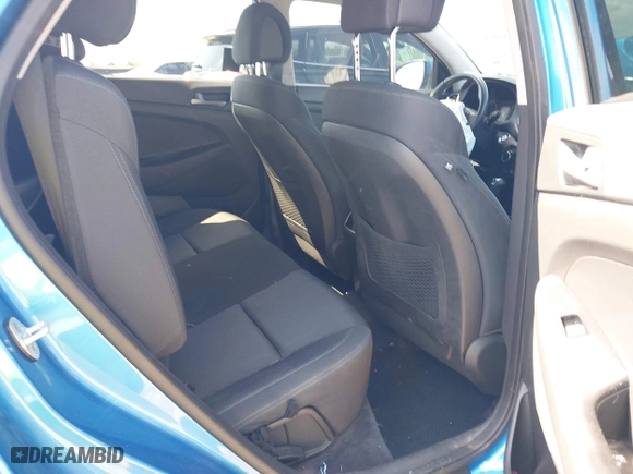 2017 Hyundai Tucson Value with VIN KM8J33A23HU540472, listed as a IAAI auction lot 41935056 with 58,937 mi miles. Bid and sale history available at carsss.com. Image 8.