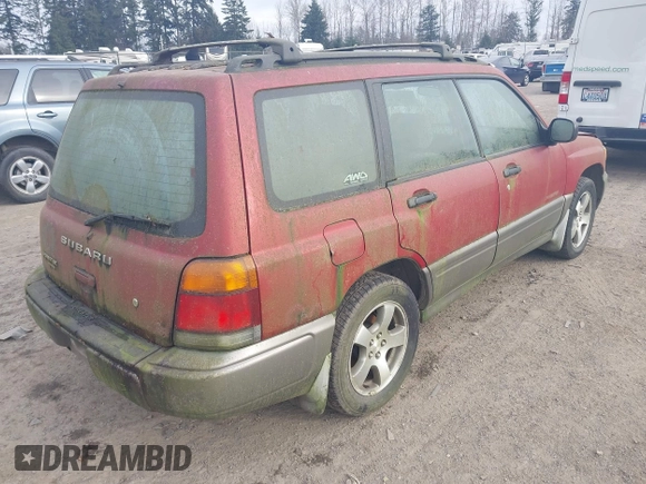 1999 Subaru Forester S with VIN JF1SF6554XH716593, listed as a IAAI auction lot 41449974 with 231,536 mi miles. Bid and sale history available at carsss.com. Image 4.
