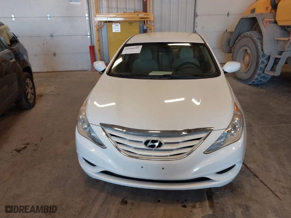 2011 Hyundai Sonata GLS with VIN 5NPEB4AC7BH249398, listed as a IAAI auction lot 41800393 with 177,141 mi miles. Bid and sale history available at carsss.com. Image 6.